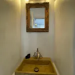 Hotel Burgos Barrio *