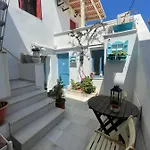 Hotel Burgos Barrio Naxos City