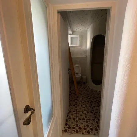 Hotel Burgos Barrio Naxos City
